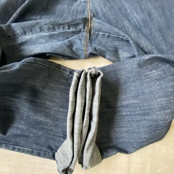 Coldwater Creek Womens Denim Cuffed Casual Vacation Capris-Sz-12 - Picture 10 of 16